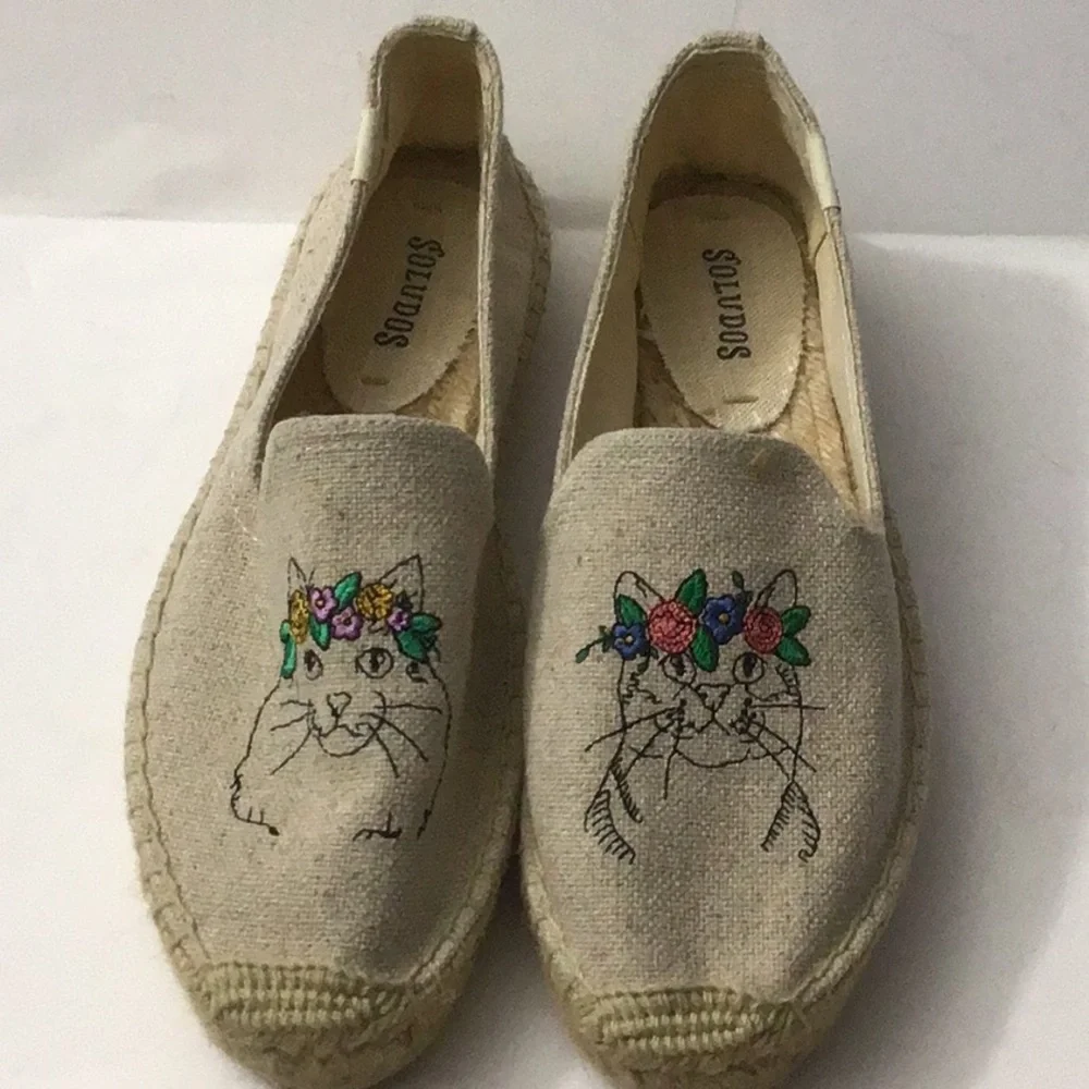 NWOB Soludos-Spirit Animal Smoking Slippers-7US Sand
